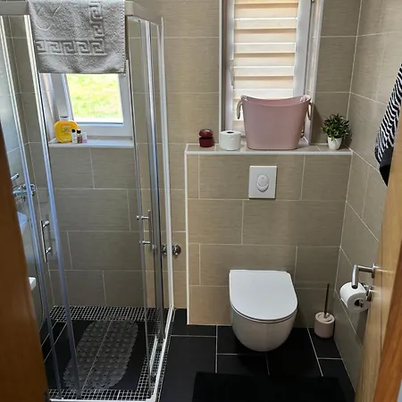 Gæstehus Sobe I R 3*